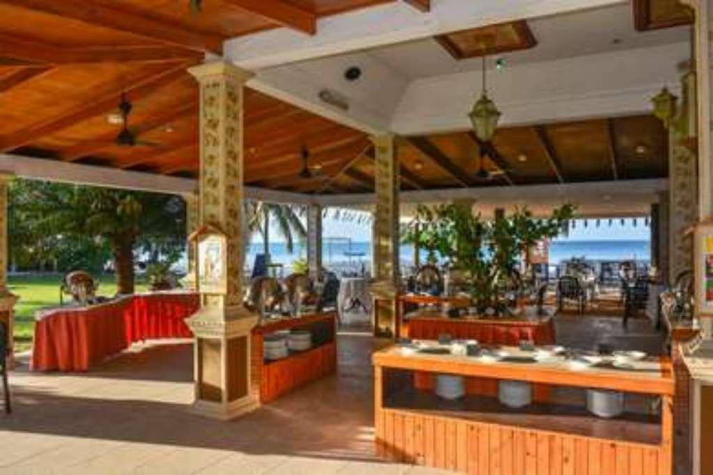Berjaya Praslin Resort селище Ансе-Волберт Ресторан фото