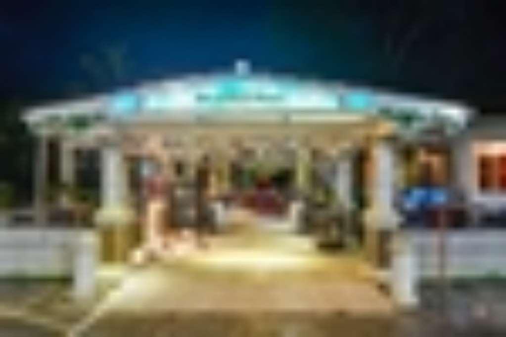 Berjaya Praslin Resort селище Ансе-Волберт Ресторан фото